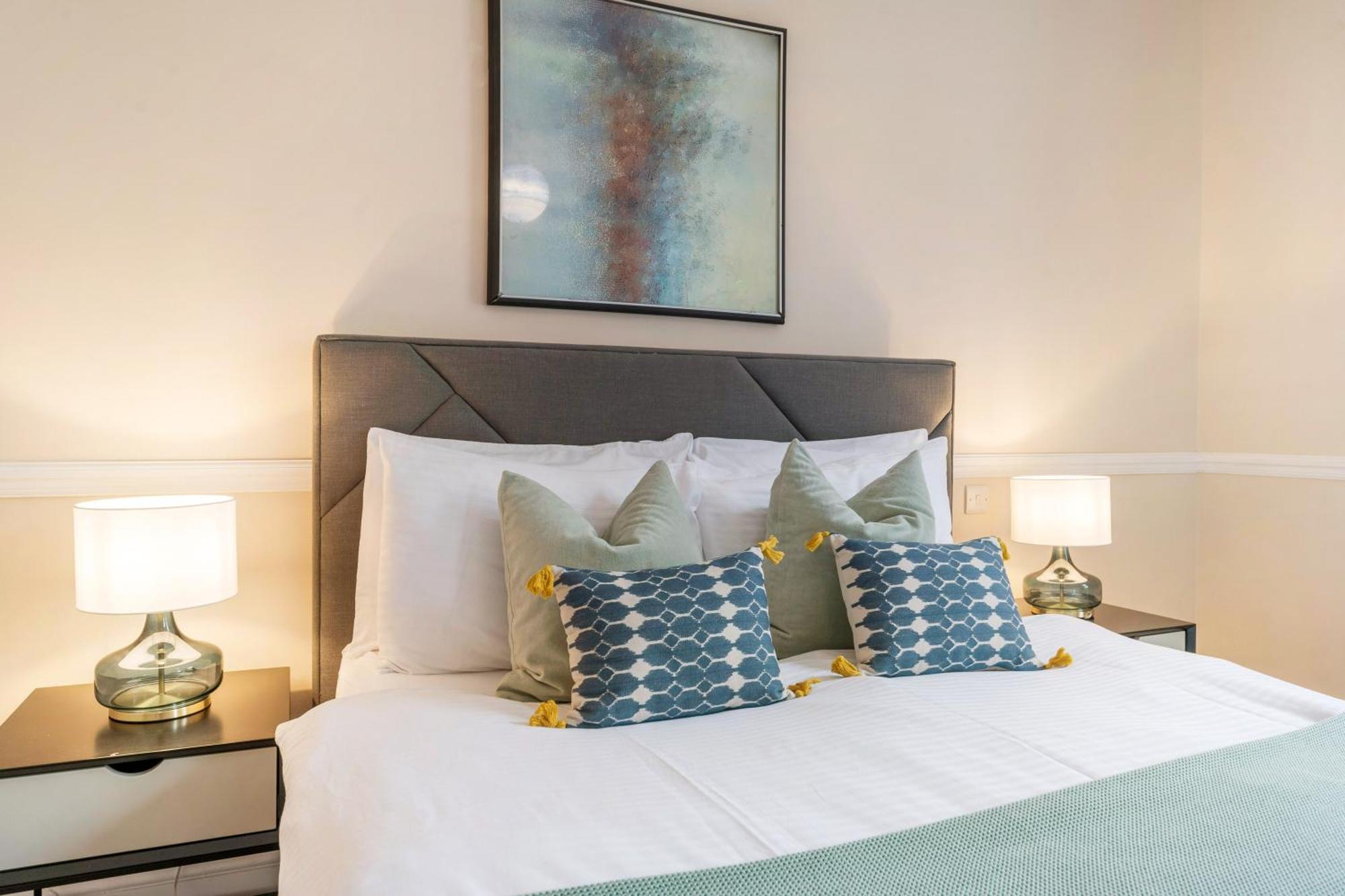 Spectacular 3 Bed In Berkeley Sq Mayfair 伦敦 外观 照片